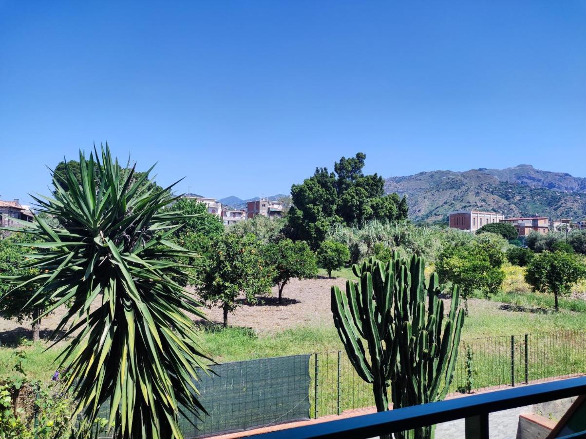 Casa Dei Fiori Con La Vista A Taormina Lejlighed Schiso Eksteriør billede