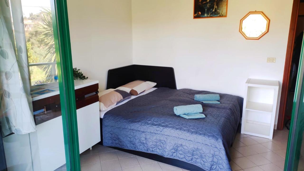 Casa Dei Fiori Con La Vista A Taormina Lejlighed Schiso Eksteriør billede